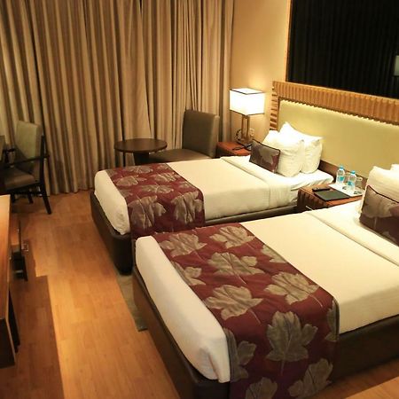 Hotel Comfotel Хидерабад Екстериор снимка