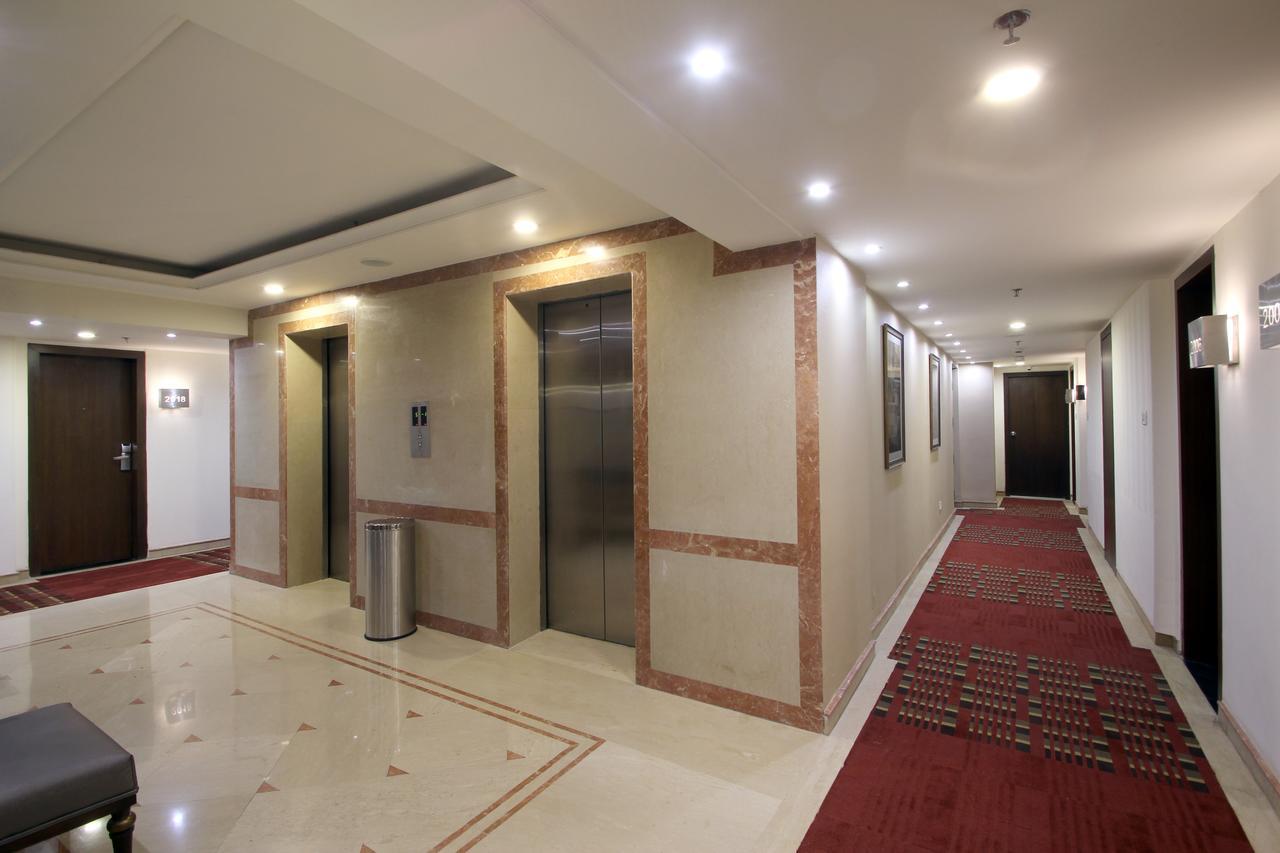 Hotel Comfotel Хидерабад Екстериор снимка