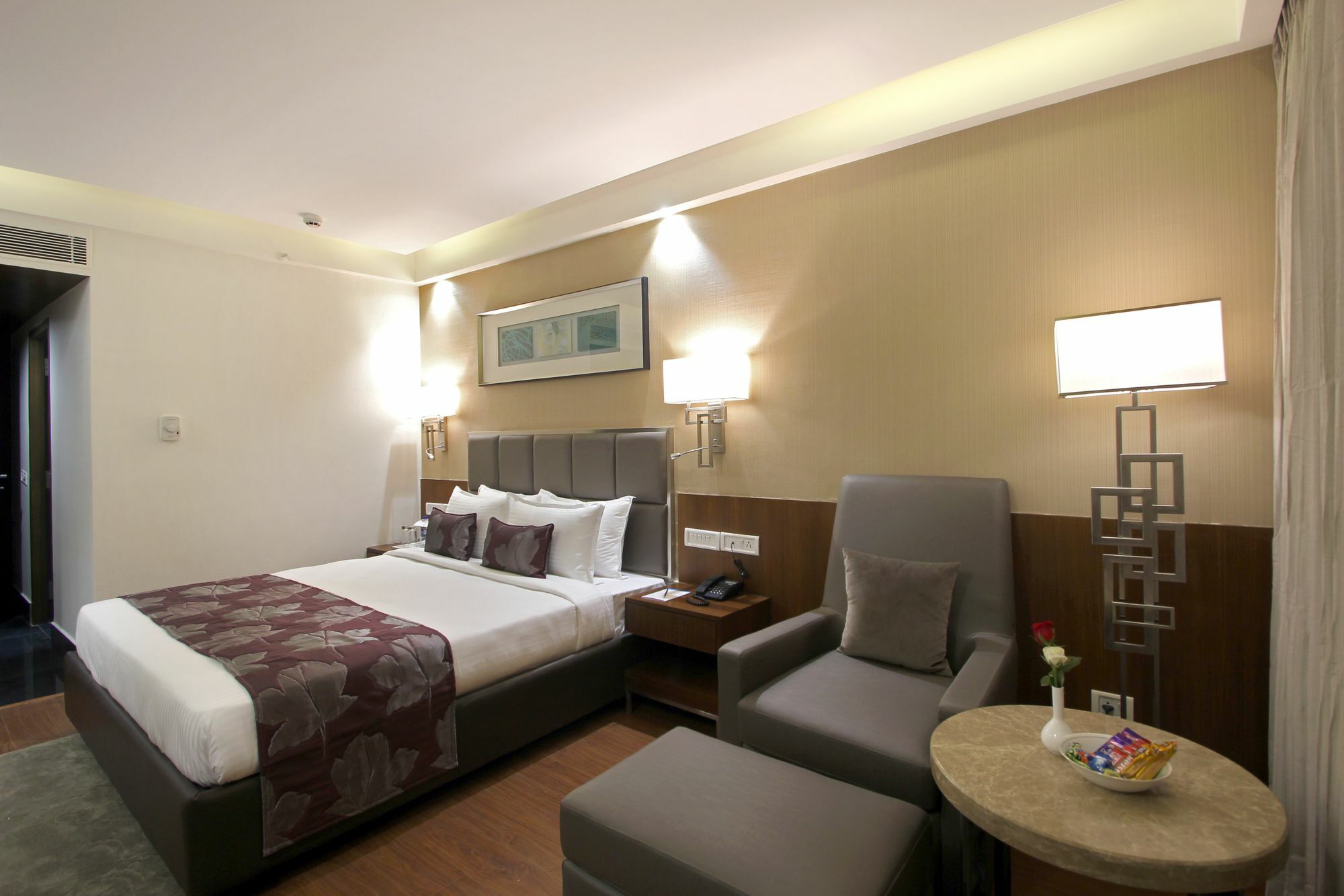 Hotel Comfotel Хидерабад Екстериор снимка
