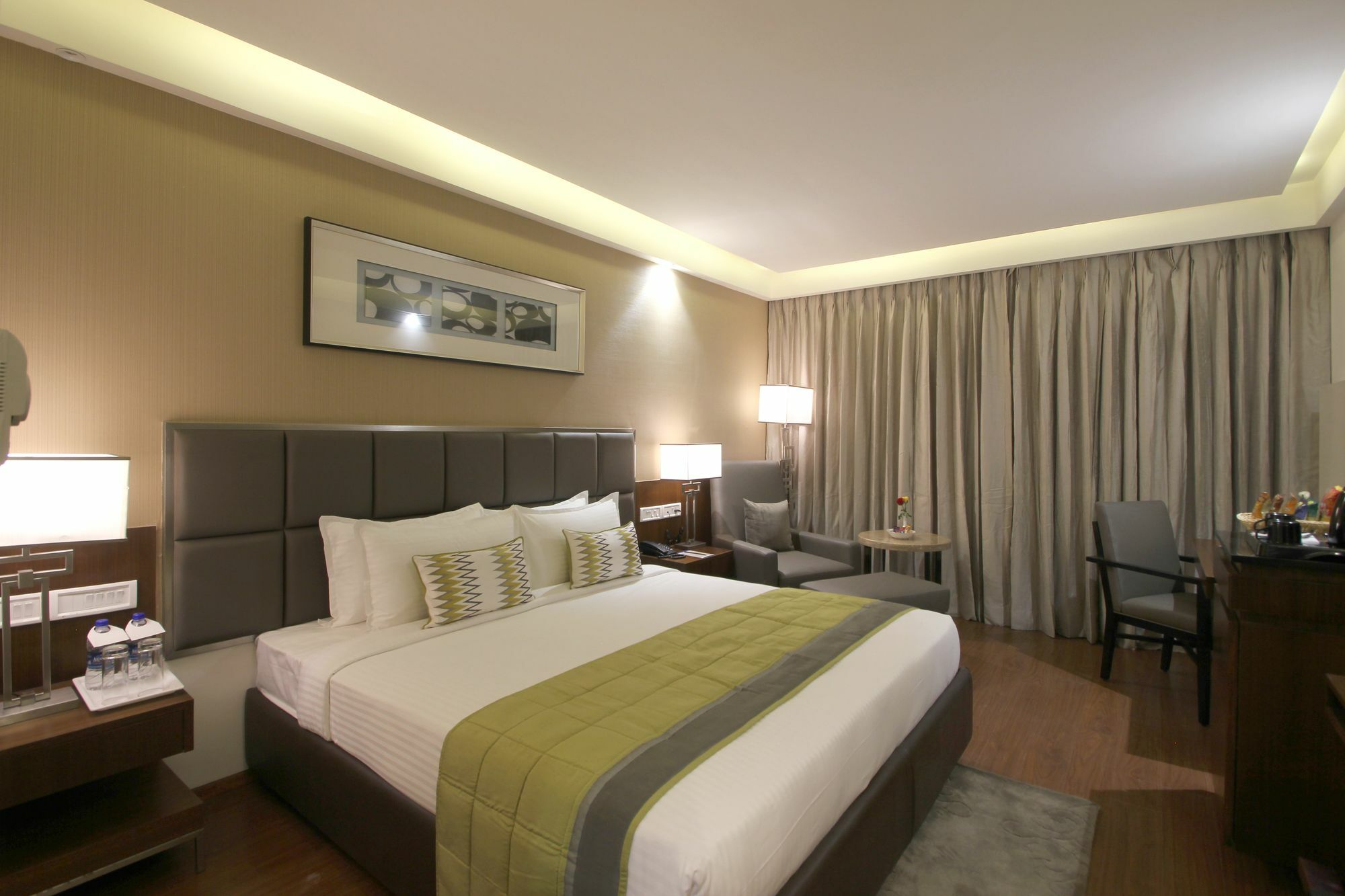 Hotel Comfotel Хидерабад Екстериор снимка